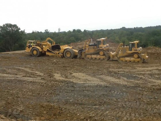 Earthmoving equipment