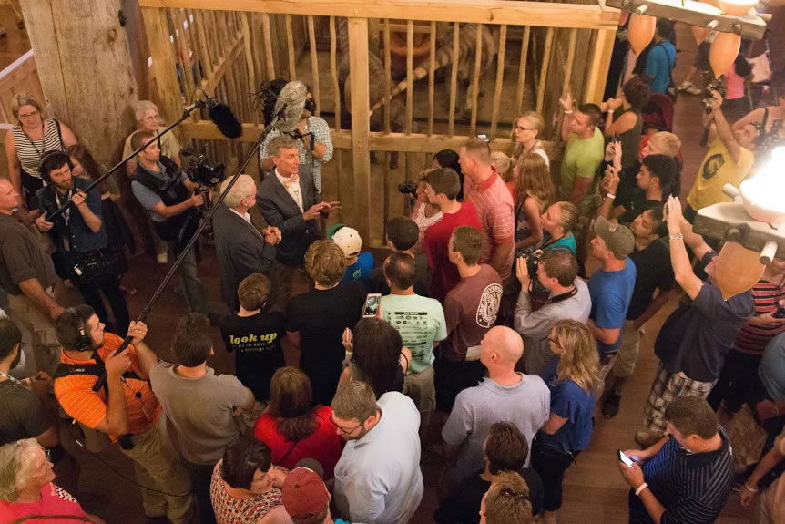 Bill Nye and Ken Ham with Guests