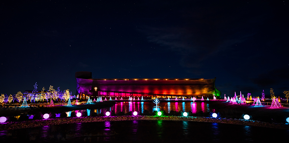Top 10 Most-Liked ChristmasTime Instagram Photos | Ark Encounter