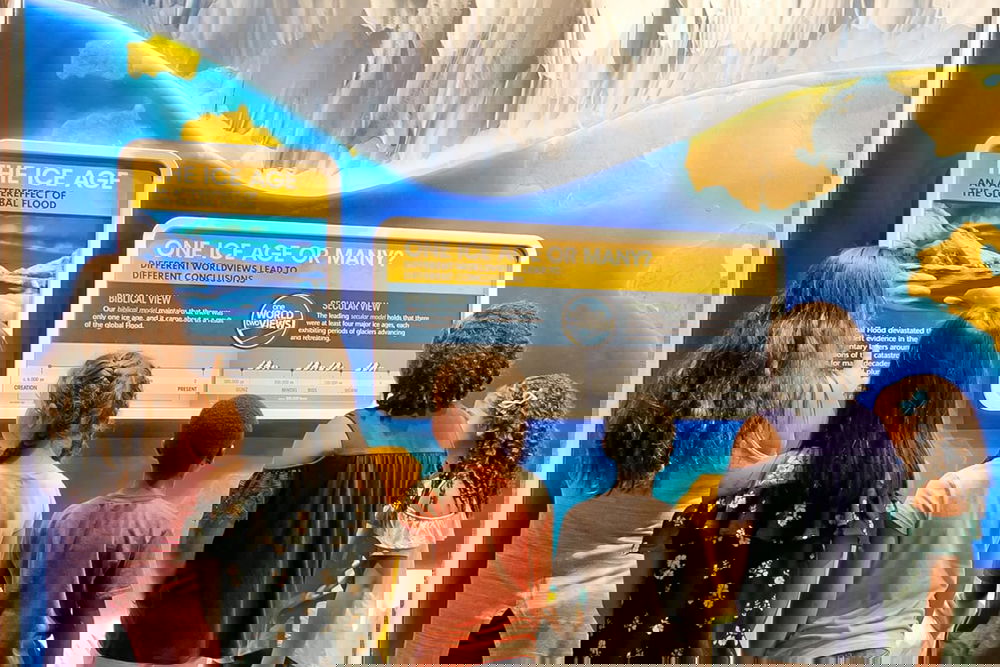 Kids in Ice Age Exhibit