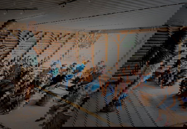 Front of the Ararat Zoo with Christmas lights